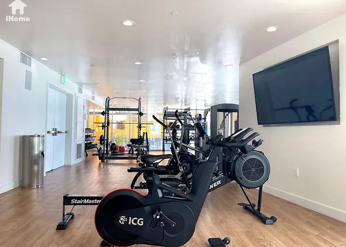 Perfect Apt W Parking Gym Pool Wifi In Arts District Dtla Near Little Tokyo B4